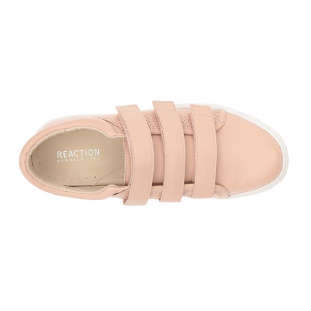 🌸 Gorgeous sneakers 🌸 - Picture 2 of 5